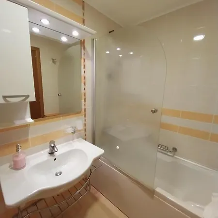 Private Studio In Emerald Beach Aparthotel 5*