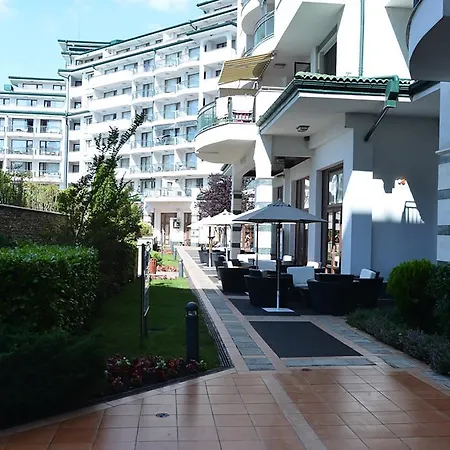Aparthotel Private Studio In Emerald Beach Ravda