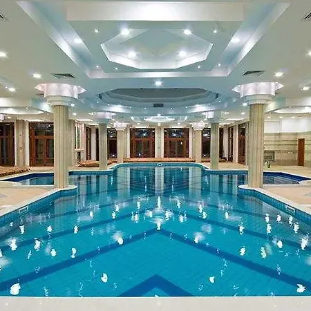 Private Studio In Emerald Beach Aparthotel