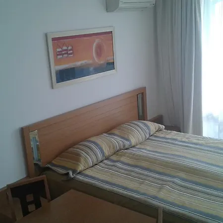 Private Studio In Emerald Beach Apartahotel Ravda