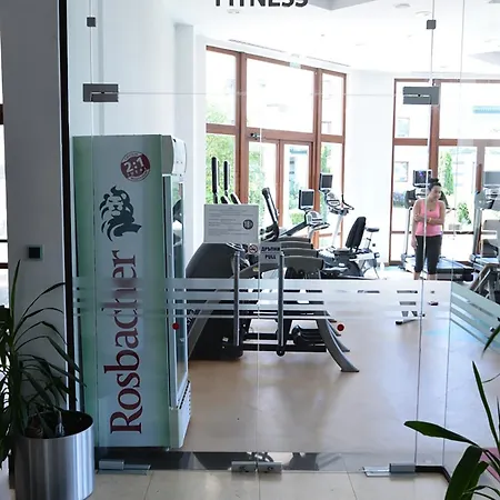 Private Studio In Emerald Beach Apartahotel