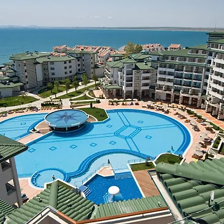 Private Studio In Emerald Beach Apartahotel 5*